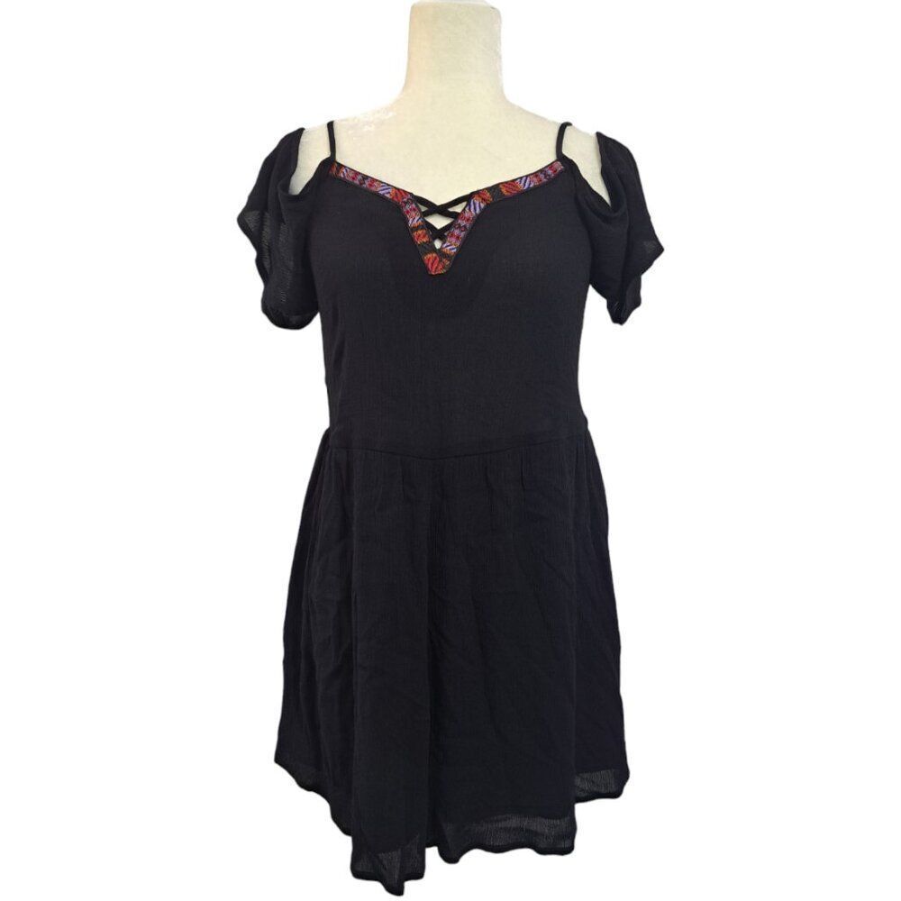 Jolt Women's Large Black Multi Cold Shoulder Smocked Back Romper Travel Vacation